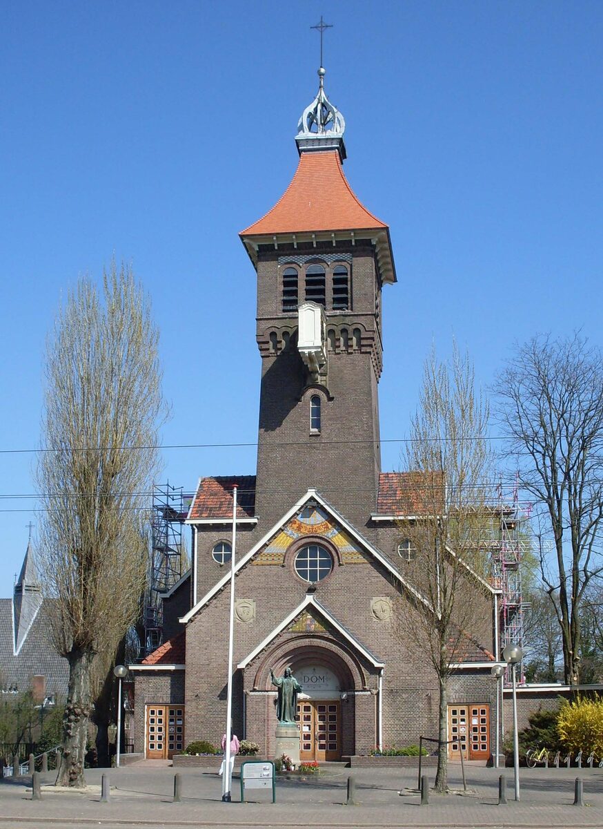 Sint Petrus' Banden kerk in Diemen